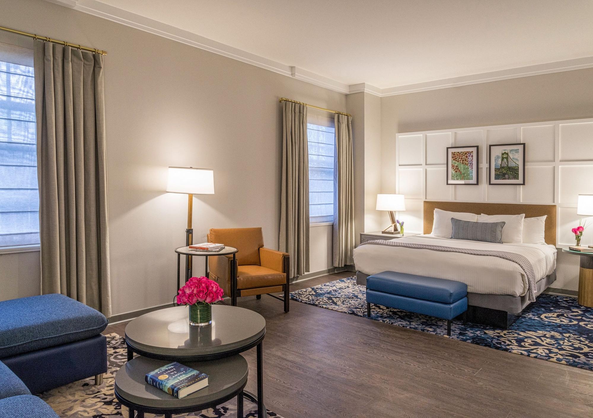 Heathman Hotel