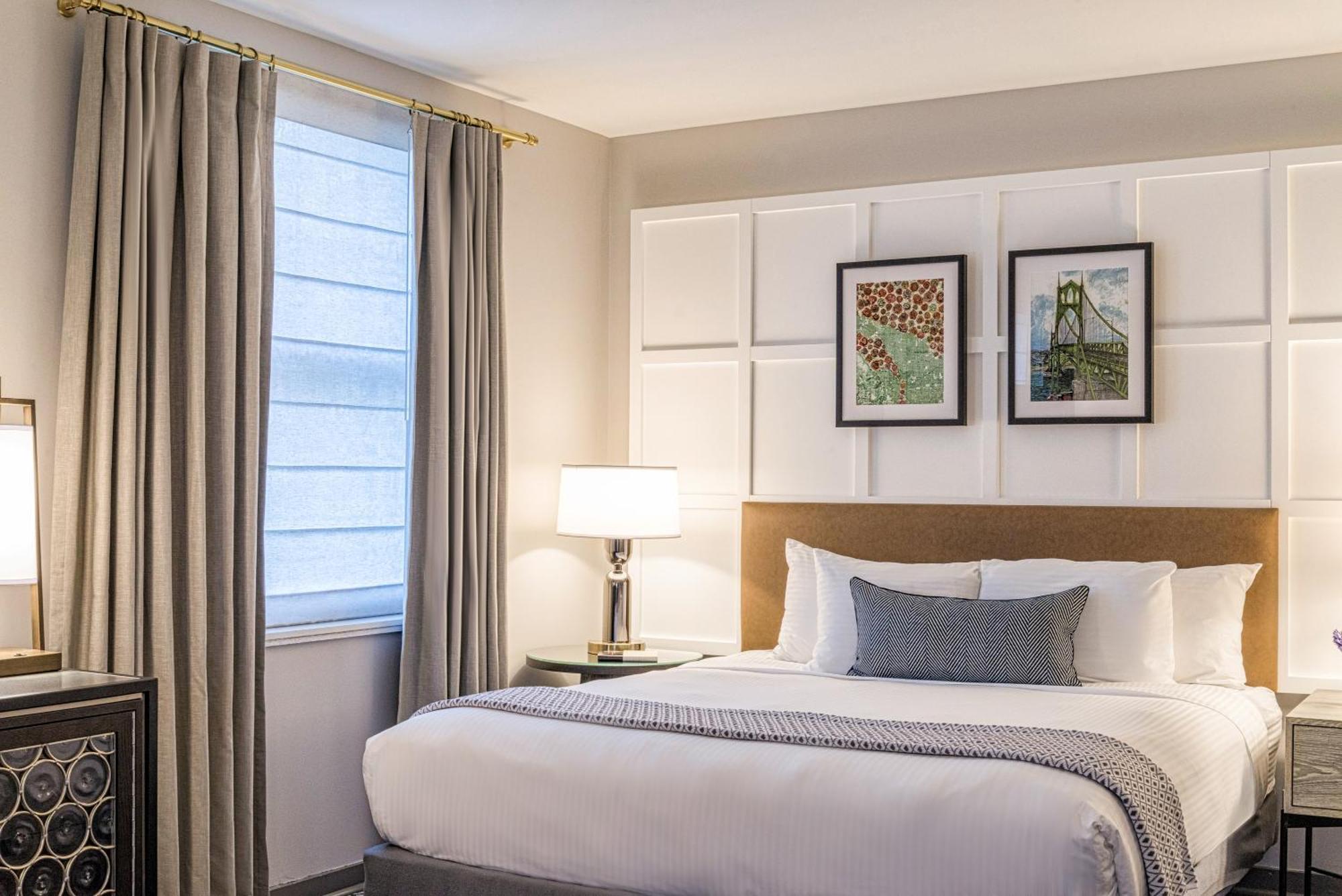 Heathman Hotel