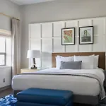 Heathman Hotel